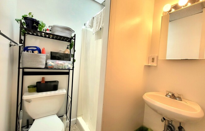 1077 Beacon St 0-8