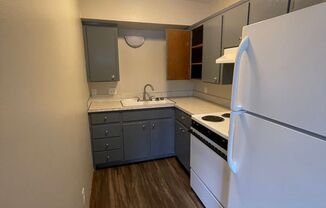 1 bed, 1 bath, 573 sqft, $635, Unit 6