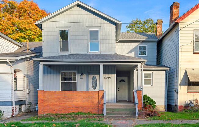 MOVE IN SPECIAL! SCORE HALF OFF 1ST MONTH'S RENT IF SIGNED BY NOV. 15! Beautiful 3 bedroom home in Beaver Falls available now!