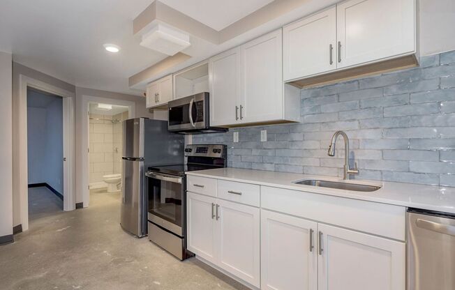 2 beds, 2 baths, 787 sqft, $1,599, Unit 506