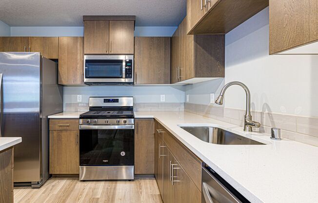 3 beds, 2.5 baths, 1,650 sqft, $2,490, Unit E-119