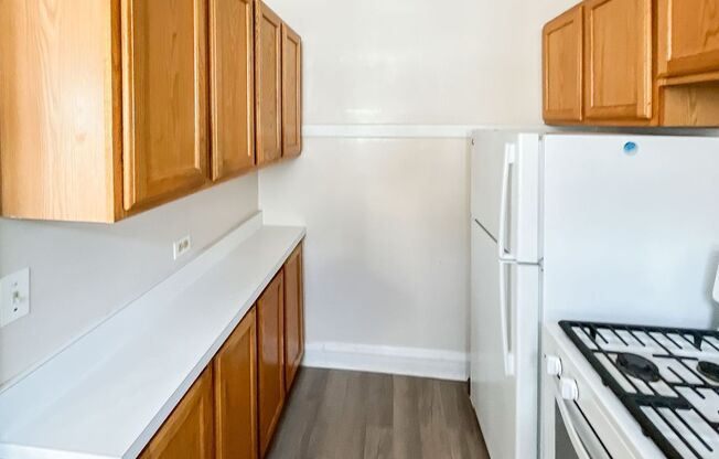 1 bed, 1 bath, 719 sqft, $1,850, Unit 1610-3W