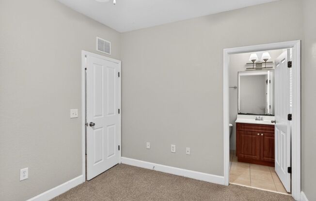 2 beds, 2.5 baths, $1,495, Unit # 1224