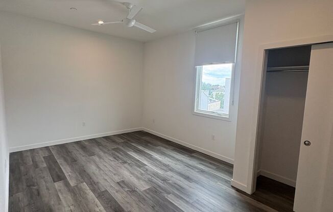 2 beds, 2 baths, $1,595, Unit 401