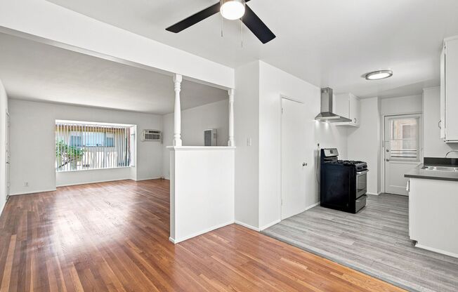 1 bed, 1 bath, 700 sqft, $1,900, Unit 312-E