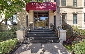15 Park Dr.