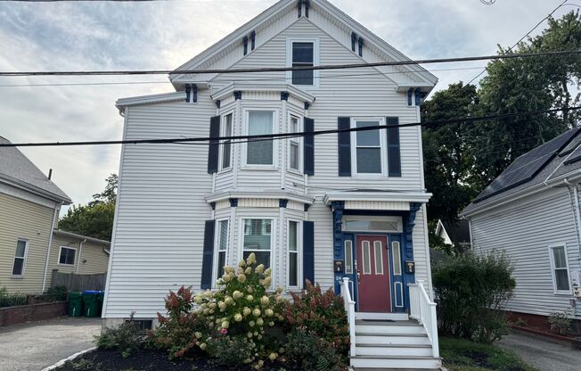 24 Fulton St