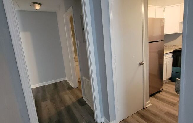 3 beds, 2 baths, 1,189 sqft, $1,200, Unit G7