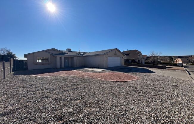 3 Bedroom Single Story Home Available Near Northern Blvd NE & Rockaway Blvd NE In Rio Rancho!