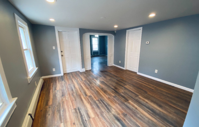 300 BLOCK TOWNSEND ST