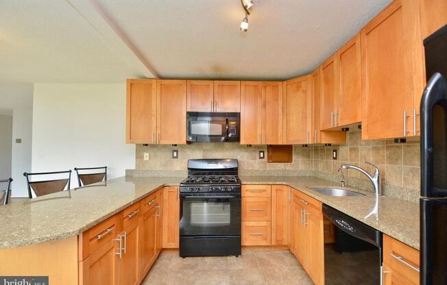 1 bed, 1 bath, $2,000, Unit Unit# 626