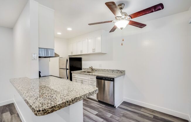 1 bed, 1 bath, $1,892, Unit 26