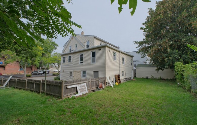 3 beds, 1.5 baths, 1,108 sqft, $2,600, Unit 2