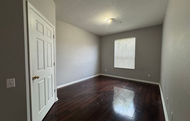 Beautiful 3 Bed, 2 Bath Condo in Desirable Stonebridge Place – MetroWest