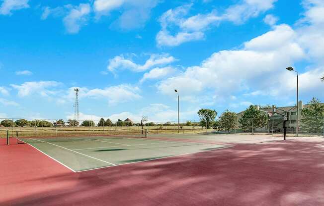 Apartments in Wichita Tennis Court