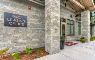 community-leasing1100x700