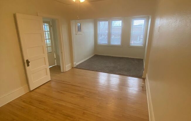 2118 Dupont Avenue S