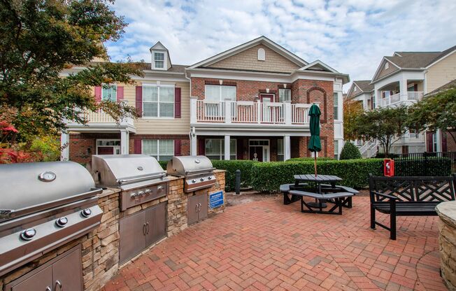 Spacious 3-Bedroom Townhome in Prime Raleigh Location!