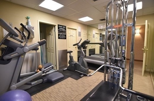 1 bed, 1.5 baths, 781 sqft, $3,000, Unit 202
