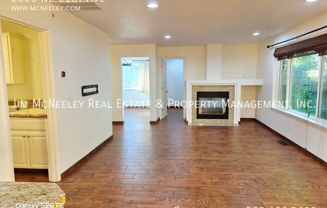 2005 NE 51 AVE