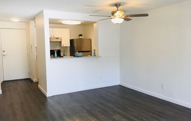 1 bed, 1 bath, 700 sqft, $1,750, Unit 207