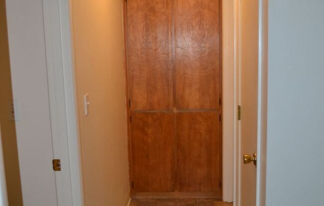 Charming Small Community in Desirable South Salem