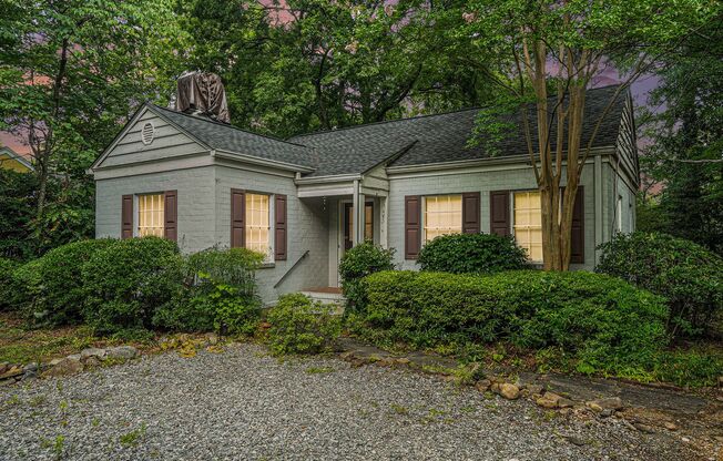 2 bdrm, 1 bath near Emory and the CDC.
