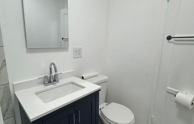 Charming 2bd 1ba