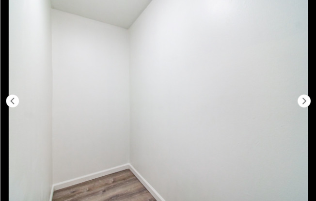 2 beds, 1 bath, 950 sqft, $1,325