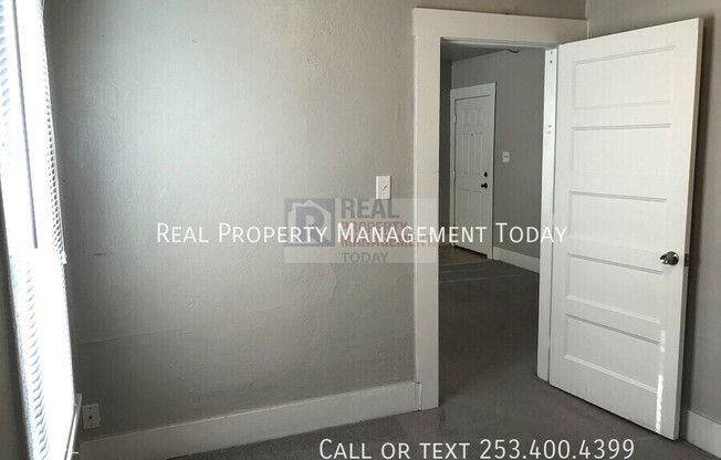 1002 South 14th St