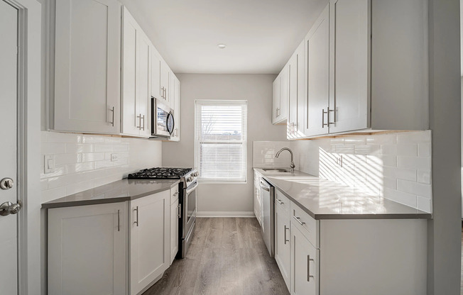 2759 65 N KILBOURN AVE