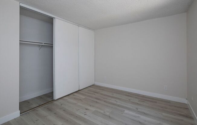 Poway Palms Apartments