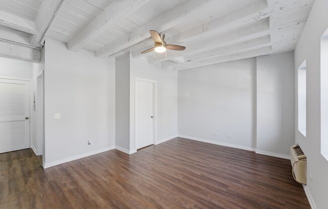 1 bed, 1 bath, 351 sqft, $1,750, Unit 201