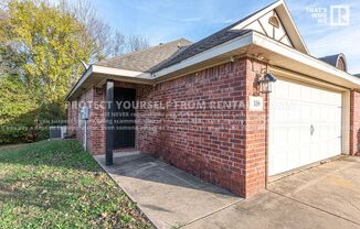 180 S Ray Avenue, Fayetteville, AR 72701