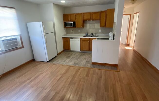 205 37th Street, Omaha NE 68131