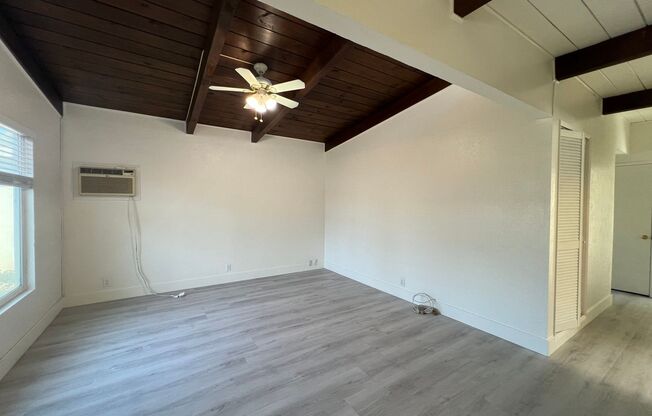 3 beds, 1 bath, $3,600