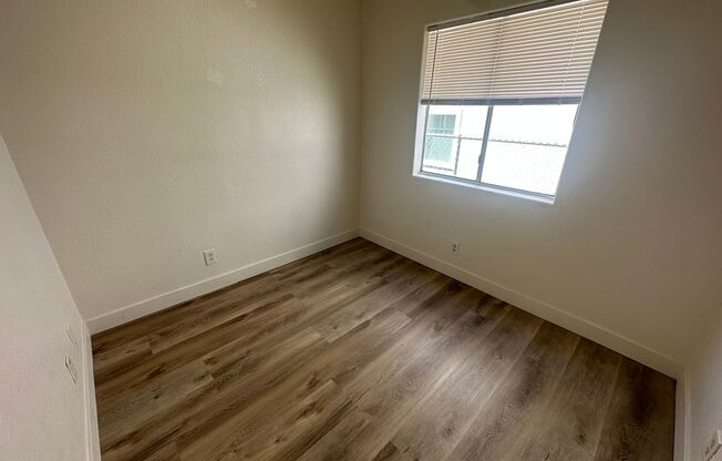 1 bed, 1 bath, 450 sqft, $1,400