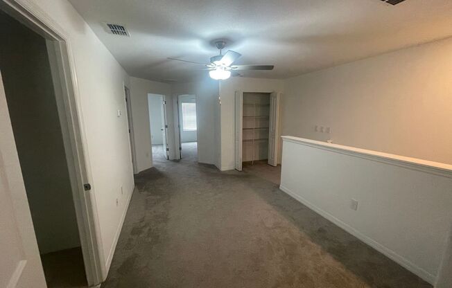 Wesley Chapel Town Home with Garage