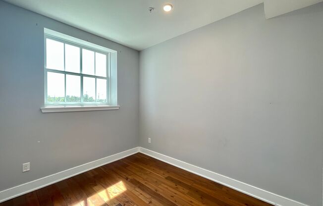 1 bed, 1 bath, $1,395, Unit Apt 18