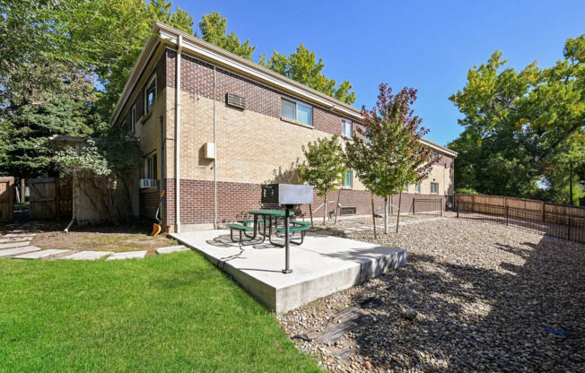 1675 N Upham Street – Beautiful 8-Unit Community in Lakewood, CO