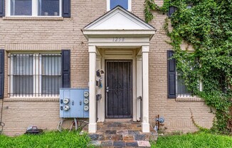 1258 Meigs Place NE