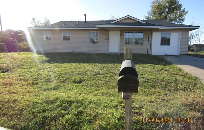 New listing-fresh paint and hard surface flooring. Housing assistance approved