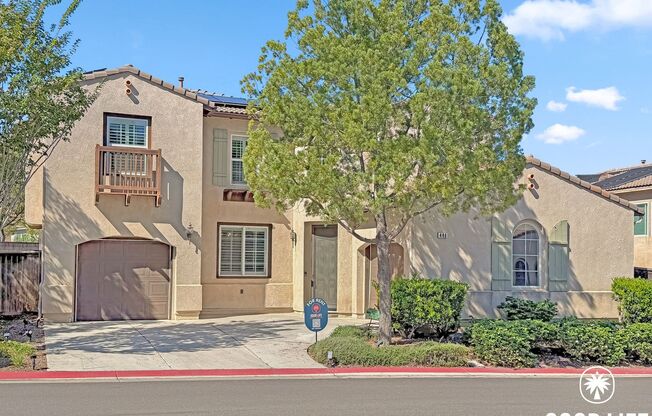 SD: Spacious 4BD/2.5BA in San Marcos w/ Solar, Upstairs Family Room & 2-Car Garage!