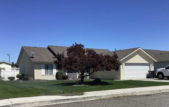 3 beds, 2 baths, $1,995