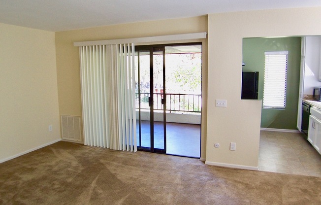 Delightful Upper Unit Mira Mesa Condo Located In The Villas At Westmore