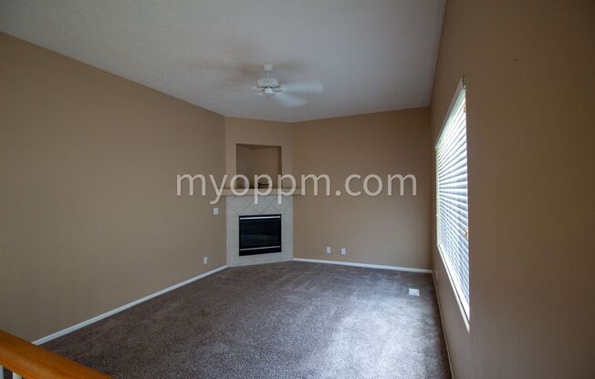 3 beds, 3 baths, $2,045