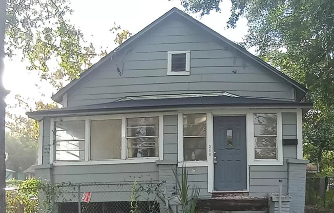 Great for small family: spacious, updated 3 bedroom, 2 bathroom