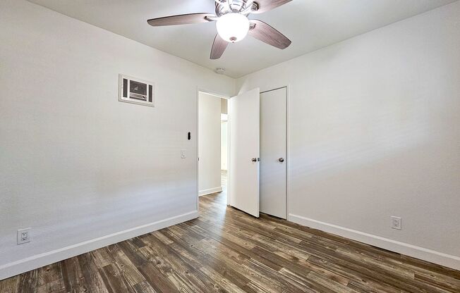 3 beds, 2 baths, $3,025, Unit 59