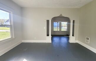 2 beds, 1 bath, $900, Unit Unit 1