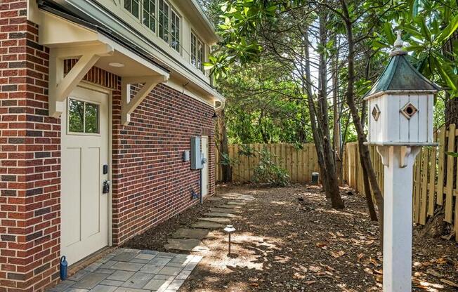 1105 ORDERMORE AVE
